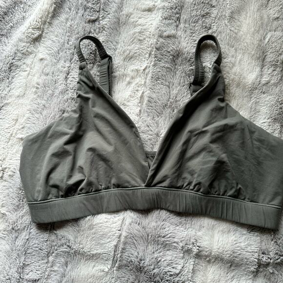Skims Gray 3x pullover adjustable straps lined triangle bra VERY STRETCHY! - Picture 1 of 3